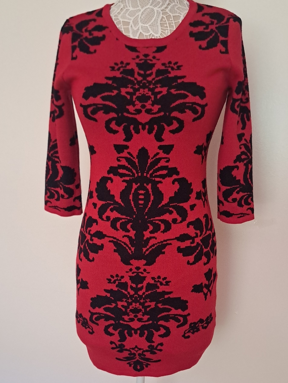 Derek Heart Red and Black Jacquard Bodycon Dress